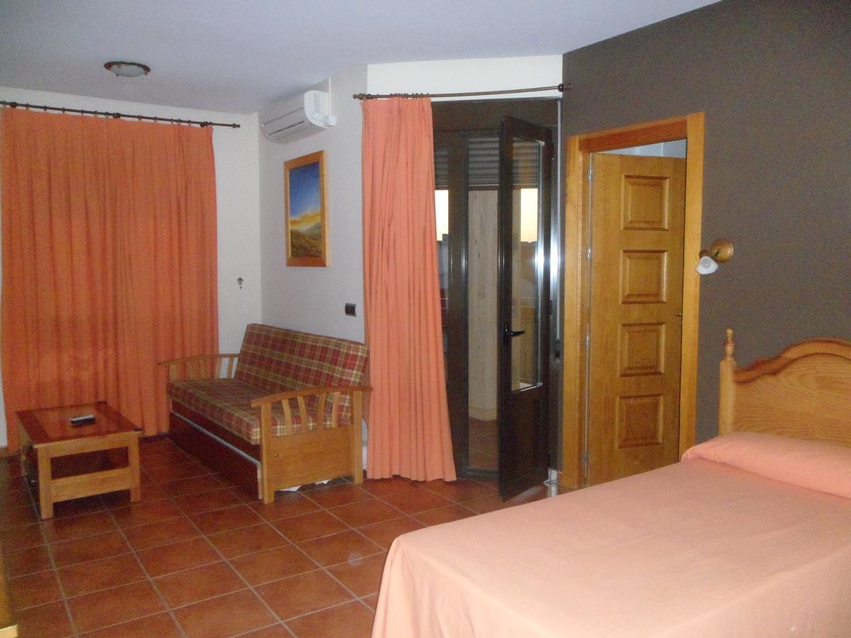 Hotel Rural La Encina Almadén Exterior photo